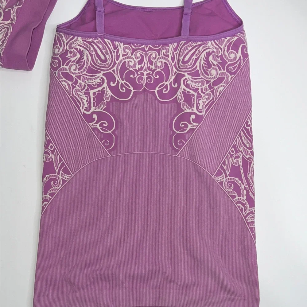 Women’s Athleta Set - Picture 5 of 11